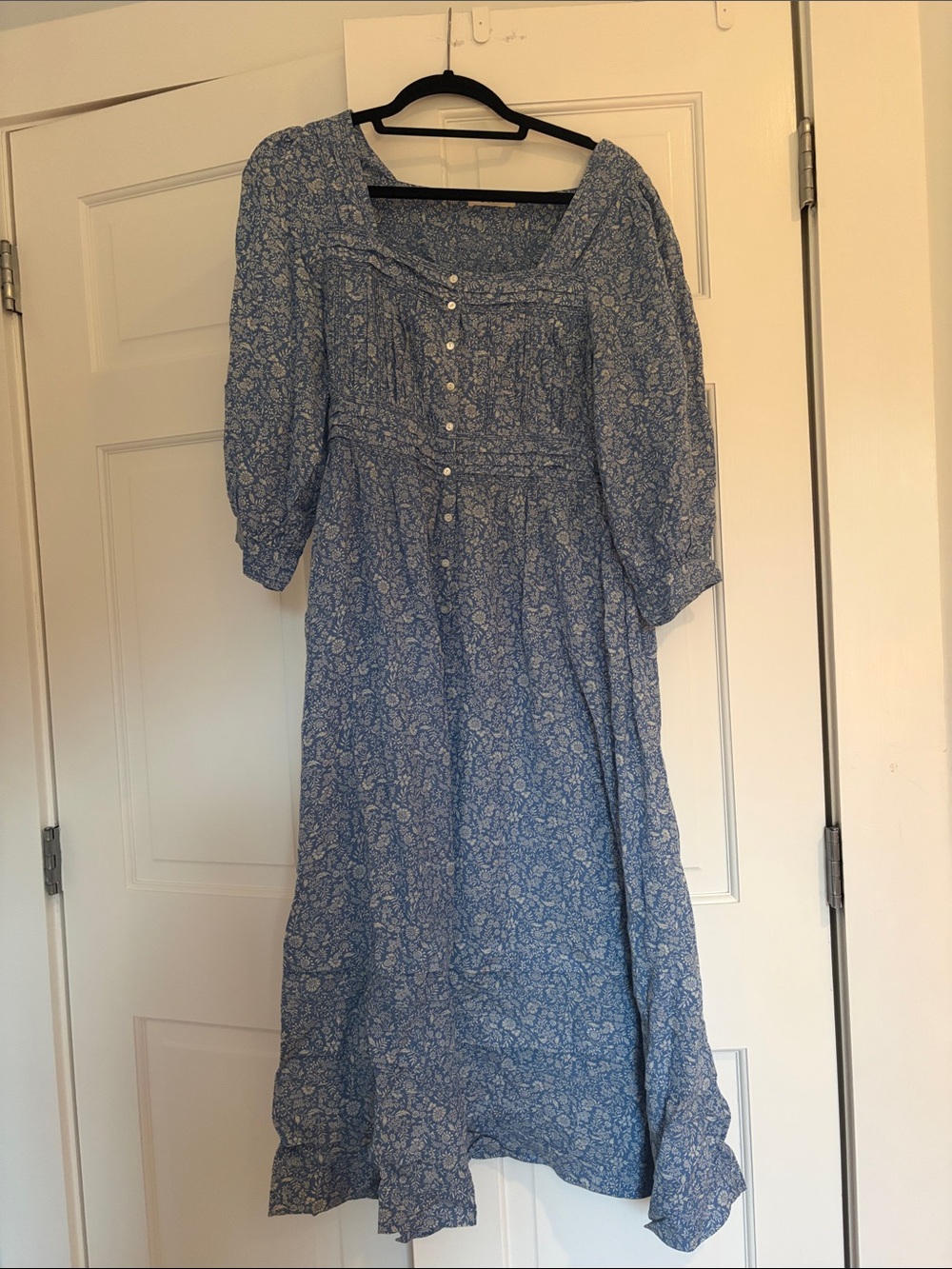 Doen Light Blue Floral Midi Dress with Square Neck